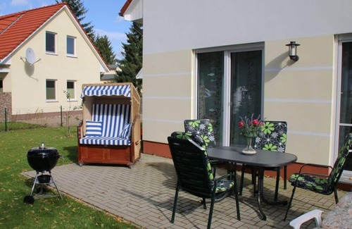 Warin Apartment | Holiday home Reed Path
