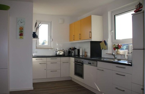 Warin Apartment | Holiday home Reed Path