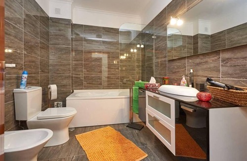 Magoito House | Holiday home Ribeira Haus