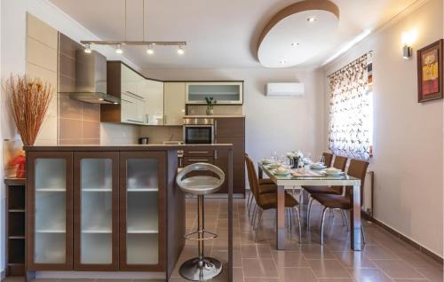 Prolozac House | Holiday Home Ricice 09