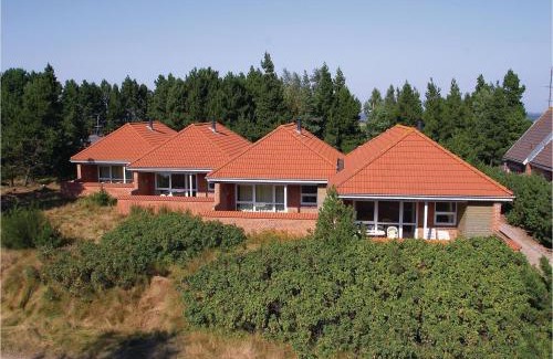 Sønderstrand House | Holiday Home Romo 22 With Hot Tub