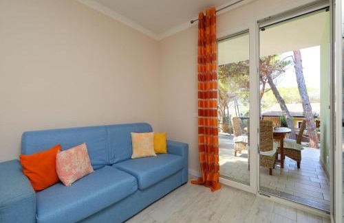 San Pietro a Mare House | Holiday Home San Pietro Blue by Interhome