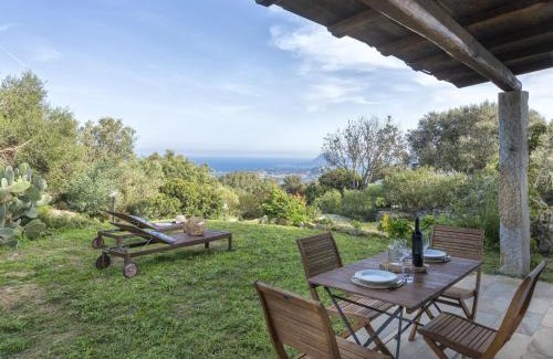 Cugnana Verde House | Holiday Home Schina Minori by Interhome
