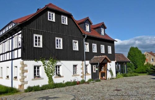 Grossschoenau House | Holiday home Schwarzer Kater