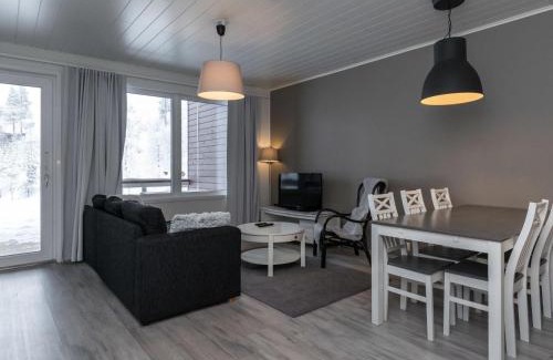 Tormanmaki House | Holiday Home Skivillas paljakka 8- - 3mh by Interhome