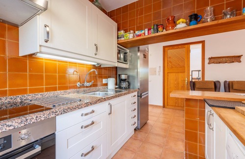 Alaro House | Holiday Home 'Son Sant Joan' with Private Pool, Wi-Fi and Air Conditioning