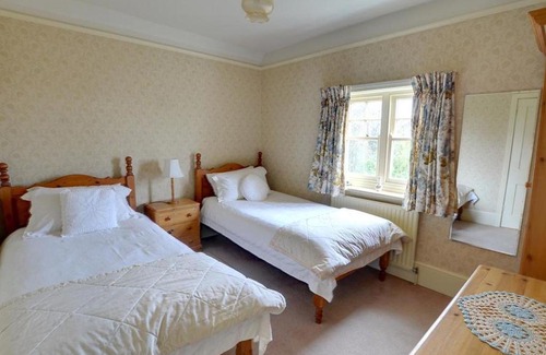 Crowborough House | Holiday Home Southview
