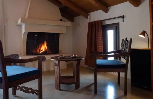 Aidonia House | Holiday Home 'Stone House Amalthia' with Sea View, Private Terrace and Wi-Fi
