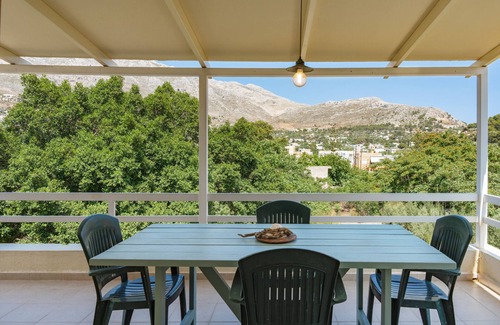Panormos House | Holiday Home 'Stunning Views Kantouni Beach' with Mountain View, Wi-Fi and Air Conditioning