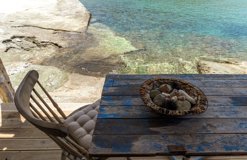 Panormos House | Holiday Home 'The Fishermans Experience' with Sea View, Private Terrace and Balcony