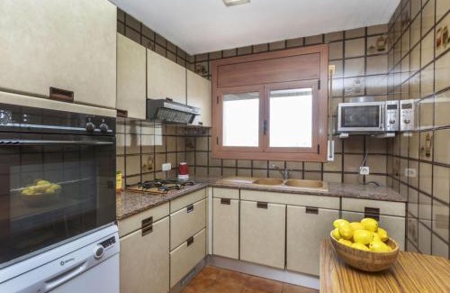 Creixell House | Holiday Home Tres Olivos by Interhome