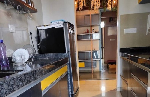 Amarnath Condo | Holiday Home Universe¶ -4BR Luxury Lake Viewnn