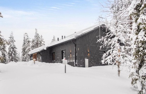 Rukatunturi House | Holiday Home Vaaranhelmi by Interhome