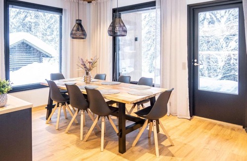Rukatunturi House | Holiday Home Vaaranhelmi by Interhome