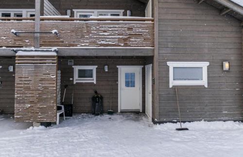 Kehys-Kainuu House | Holiday Home Vihtarinne b paritalo by Interhome