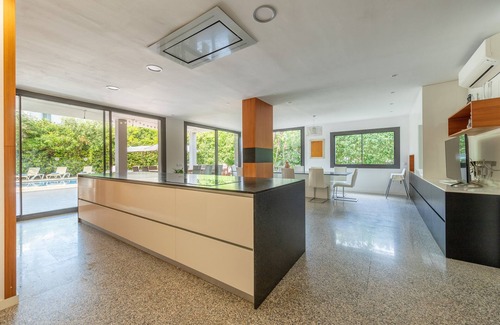 Son Baulo House | Holiday Home 'Villa Diagonal' with Private Pool, Wi-Fi and Air Conditioning