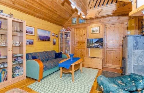 Ylamylly House | Holiday Home Villa käpytikka by Interhome