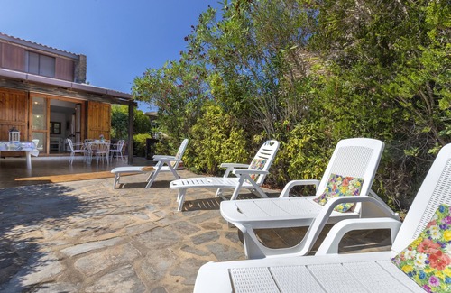 Stintino House | Holiday Home Villa Regina with Sea View, Garden & Terrace