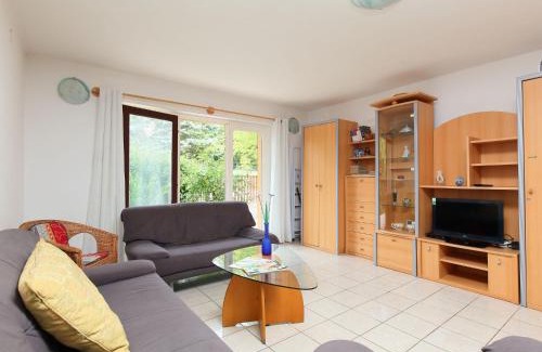Balatonkenese House | Holiday Home Violetta Grande by Interhome