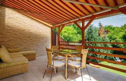 Balatonkenese House | Holiday Home Violetta 3 by Interhome