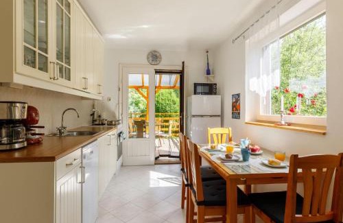 Balatonkenese House | Holiday Home Violetta 3 by Interhome