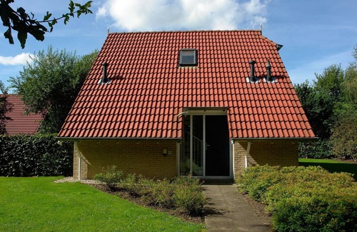 Westerbork House | Holiday Home with a jacuzzi, 20 km. from Assen