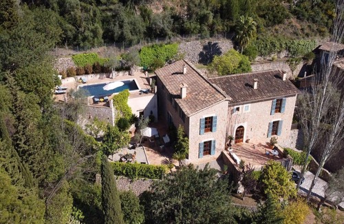 Deia Villa | Holiday home with barbecue area