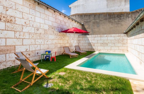 Sa Pobla House | Holiday home with exclusive interior, pool and garden perfect for cyclists