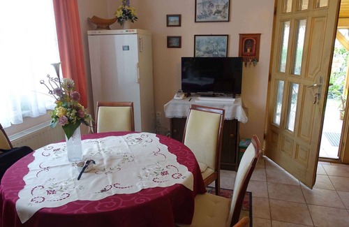 Siofok-Szabadifurdo House | Holiday home with garden and terrace near the center