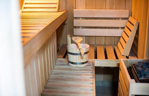 Rovte House | Holiday Home with Hot tub and Sauna Sabina
