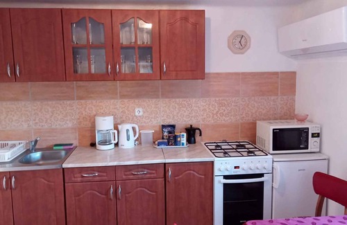 Balatonbereny House | Holiday home with air conditioning and massage shower