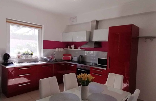 Balatonbereny House | Holiday home with washing machine and dish washer