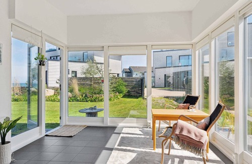 Strøby Egede Apartment | Holiday home with private beach and sea view