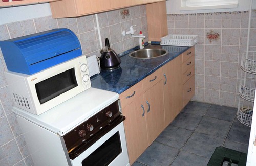 Fonyod House | Holiday home with Wi-Fi, terrace and air conditioning