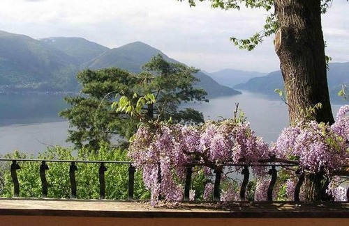 Ronco sopra Ascona House | Holiday house Ronco sopra Ascona for 1 - 4 persons with 2 bedrooms - Holiday house