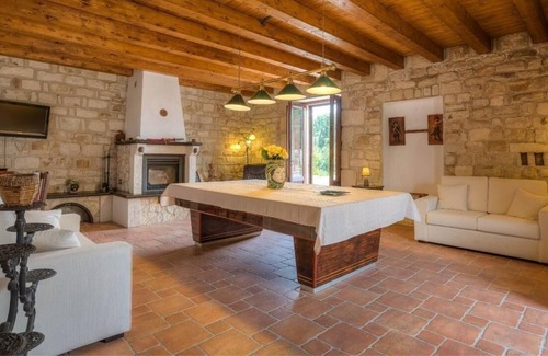 Casa Papa House | Holiday house Modica for 1 - 13 persons with 7 bedrooms - Holiday home