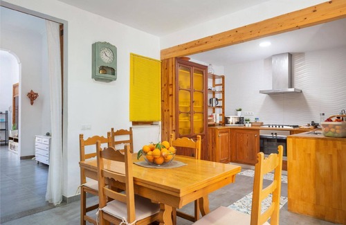 Can Picafort House | Holiday house Can Picafort for 1 - 2 persons with 1 bedroom - Row house