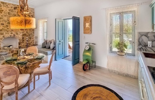 Halki House | Holiday house Chalki for 2 - 5 persons with 2 bedrooms - Twin house