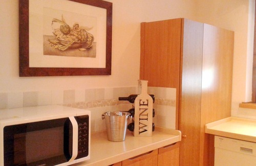 Montioni Villa | Holiday house Danny in Lazise, ​with garden, parking, Internet, whirlpool