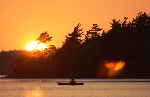 Lunenburg County House | Holiday house directly on the lake in untouched nature
