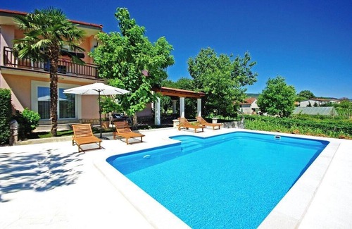 Donji Prolozac House | Holiday house Donji Prolozac for 1 - 10 persons with 4 bedrooms - Holiday home