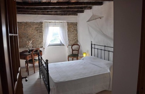 Arlia House | Holiday house Fivizzano for 13 - 16 persons with 6 bedrooms - Holiday house