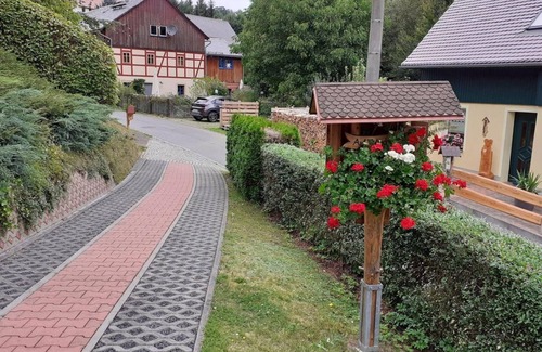 Lichtenhain Apartment | Holiday house Grabs - holiday apartment, 2 bedrooms