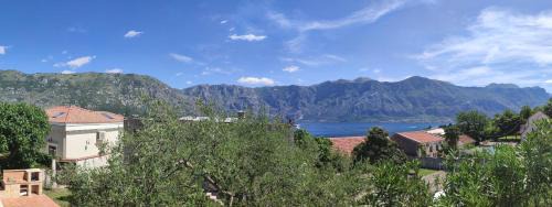 Donji Stoliv Apartment | Holiday house in the Kotor Bay