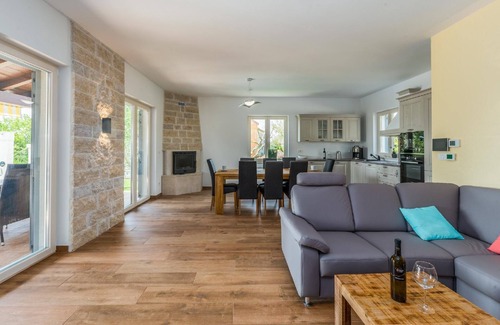 Kastelir-Labinci House | Holiday house Kastelir for 1 - 8 persons with 4 bedrooms - Holiday home