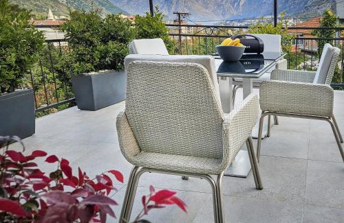 Skaljari House | Holiday House Kotor