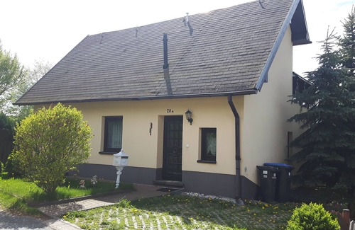 Krumhermersdorf House | Holiday house Lindenhöhe - vacation in the Ore Mountains