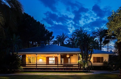 L'Eliana House | Holiday house L'Eliana for 1 - 8 persons with 4 bedrooms - Holiday house