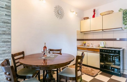 Liznjan House | Holiday house Ližnjan for 1 - 4 persons with 1 bedroom - Holiday home