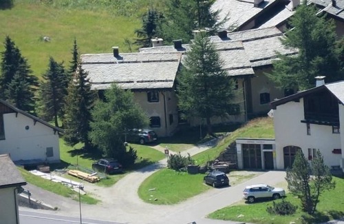 Maloja House | Holiday house Maloja for 1 - 5 persons with 3 bedrooms - Holiday house